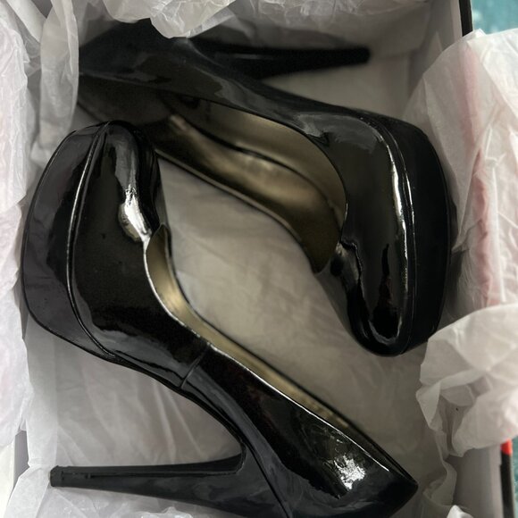 Guess Black Patent Leather Stiletto Platform, Size 7 - Picture 7 of 8